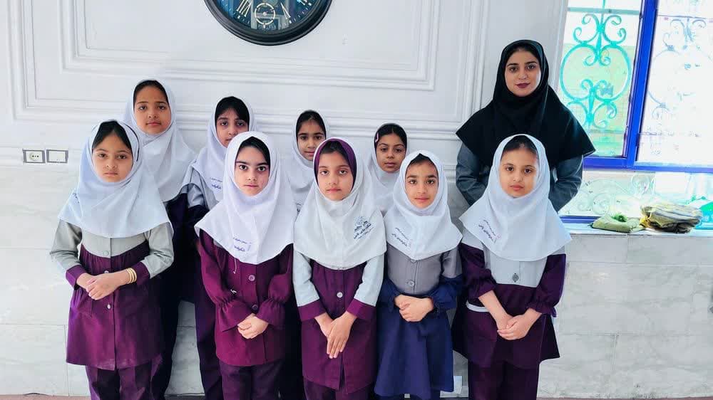 دبستان دخترانه شکوفه های یاس